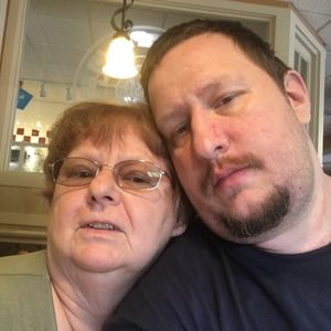 Meet your Posher, Beverly